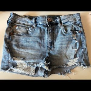 Hi rise jean shorts American eagle